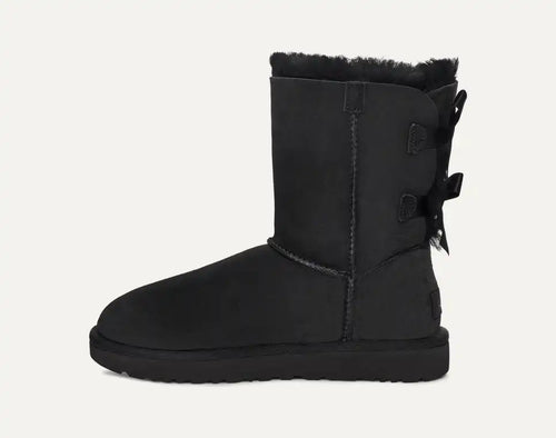 Cizme tip UGG cu fundițe decorative – Negru clasic